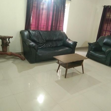 Samz Estate Stay 2Bhk Мадикери Екстериор снимка