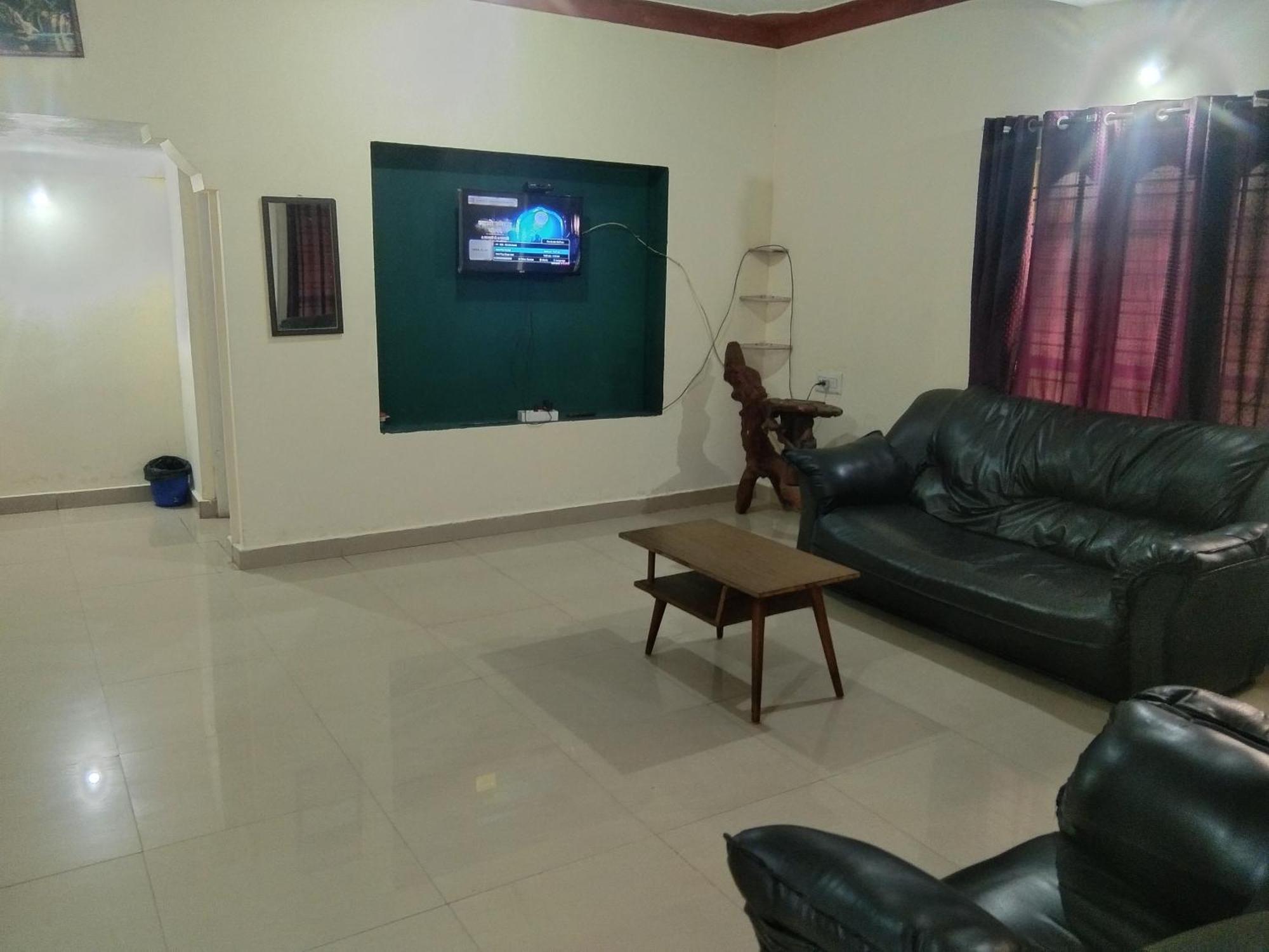 Samz Estate Stay 2Bhk Мадикери Екстериор снимка